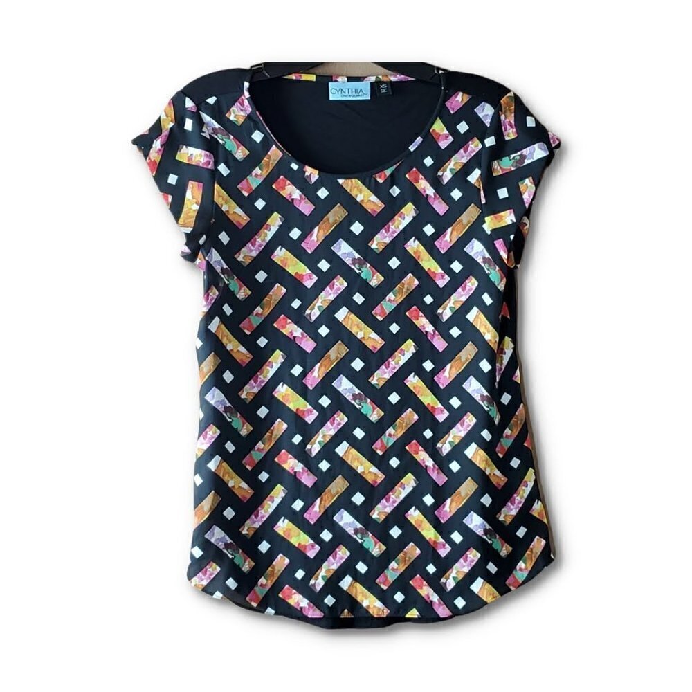 🚨096 Cynthia Rowley Multi colored Short Sleeve Top